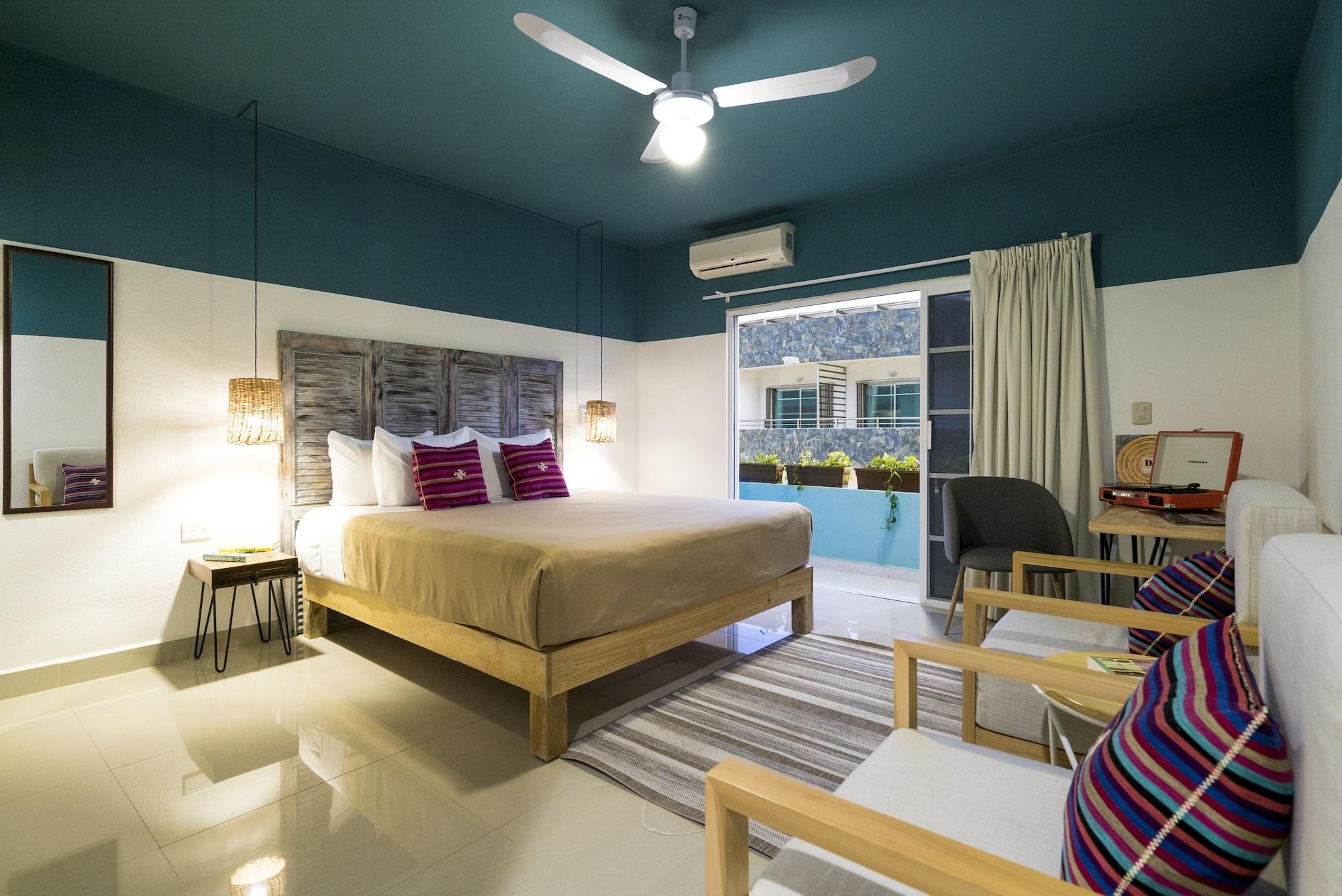 Selina Playa Del Carmen Hotel Exterior foto