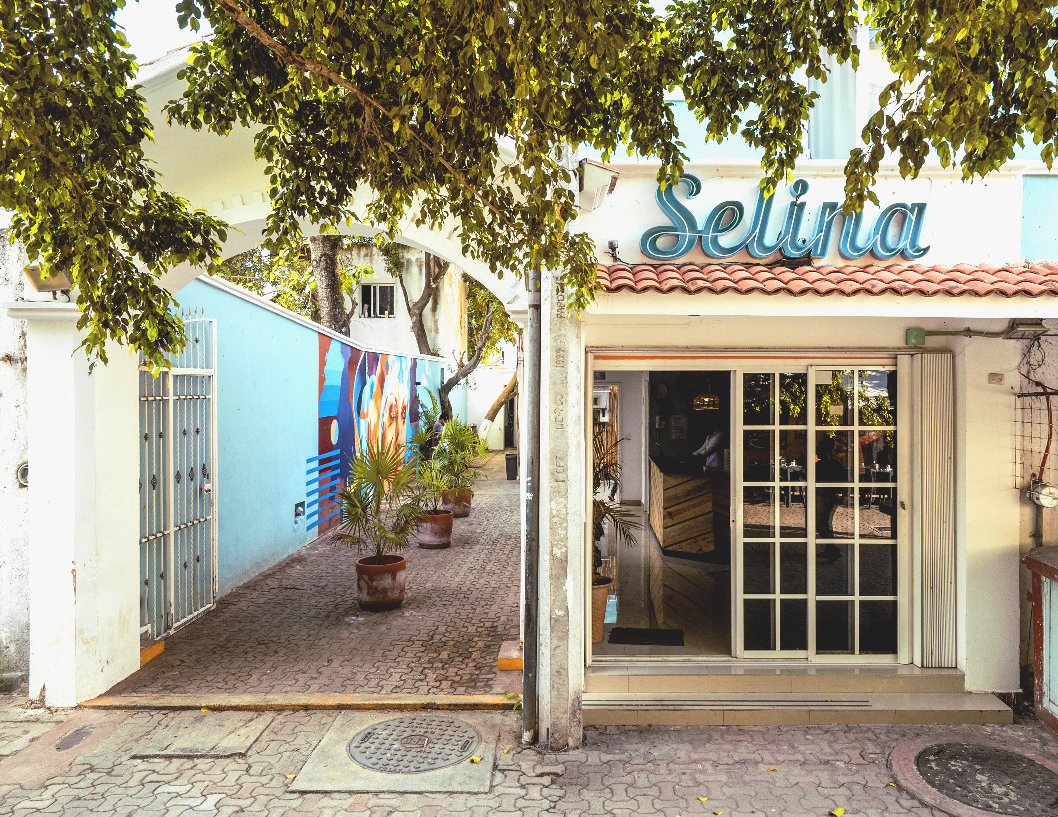 Selina Playa Del Carmen Hotel Exterior foto